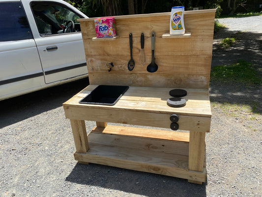 Mud kitchen